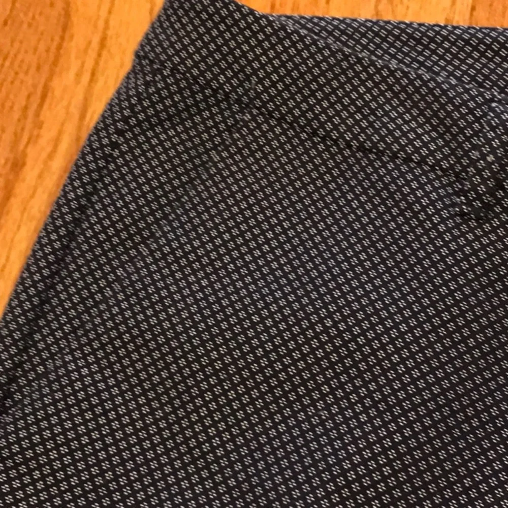 Old Navy~Harper~Cropped 💙 - Picture 5 of 10